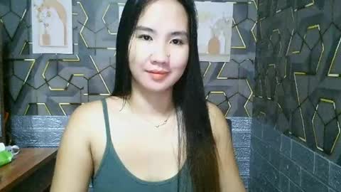 Snapshot of alisha_foxx1 chatting on 05.25.26 Alisha online show from 05.25.26