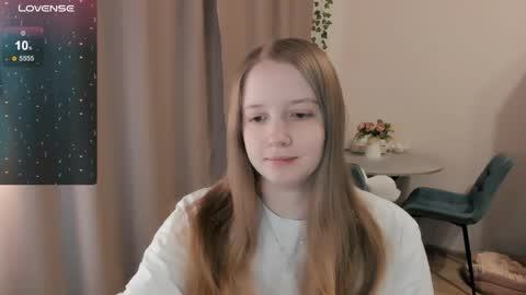 Snapshot of alisha_ley chatting on 04.20.26 Alya online show from 04.20.26