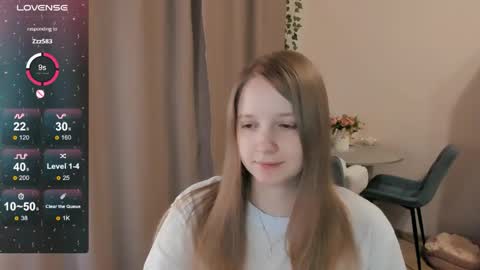 Snapshot of alisha_ley chatting on 04.28.26 Alya online show from 04.28.26