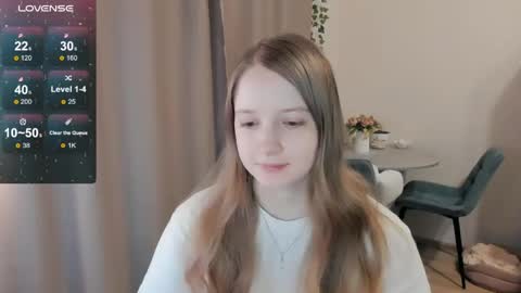 Snapshot of alisha_ley chatting on 05.22.26 Alya online show from 05.22.26