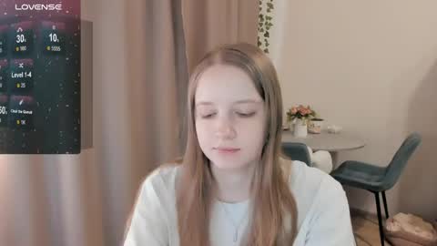 Snapshot of alisha_ley chatting on 05.30.26 Alya online show from 05.30.26