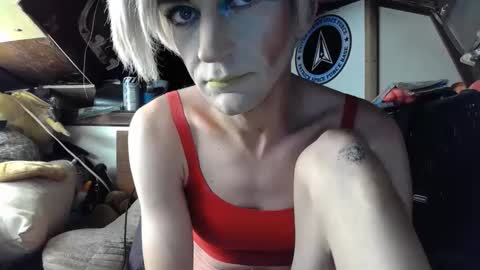 Snapshot of alishaluv chatting on 01.13.25 Alisha online show from 01.13.25