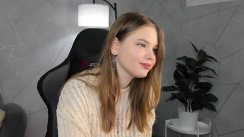 Snapshot of alisia_martin chatting on 02.25.26 Alisia online show from 02.25.26