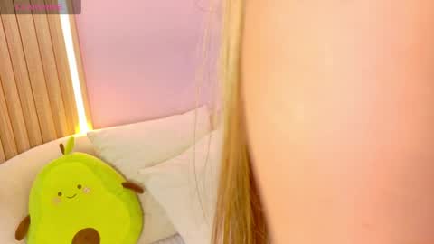 Alison online show from 04.11.26