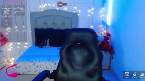 Snapshot of alison_girl22 chatting on 09.17.25 Alison online show from 09.17.25
