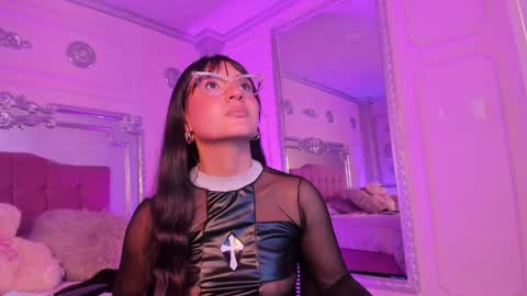 Alison Fishert online show from 01.17.25