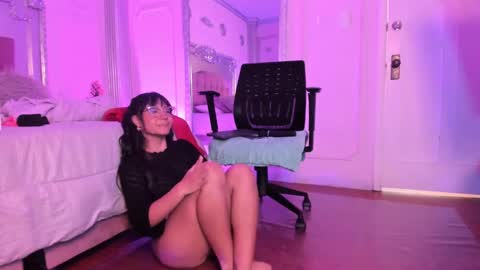 Alison Fishert online show from 01.24.25