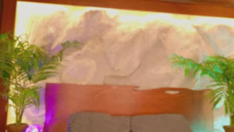 Alison Moon  online show from 04.09.26