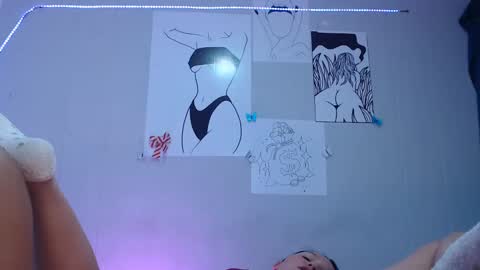 Snapshot of aliss_69 chatting on 02.06.25 aliss_69 online show from 02.06.25