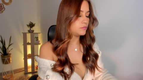 Snapshot of aliss_es chatting on 01.23.25 ALISS online show from 01.23.25