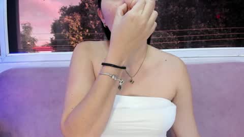 Snapshot of alissajoness chatting on 07.22.26 Alissa online show from 07.22.26
