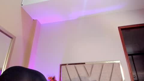 AlissaNix online show from 11.01.25