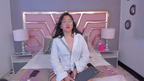 alissbluumm online show from 06.24.26