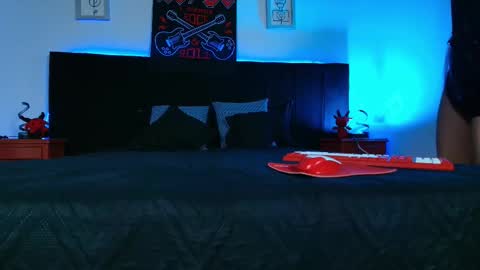 Snapshot of alisse_moore chatting on 02.24.26 Alisse online show from 02.24.26