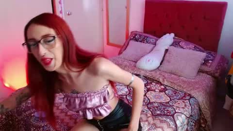 Snapshot of alissesallie_ chatting on 04.27.26 alissesallie_ online show from 04.27.26