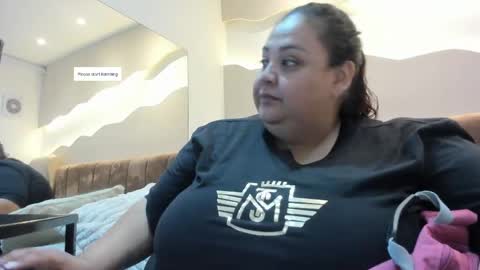 Snapshot of alisson_am chatting on 04.23.26 Alisson online show from 04.23.26
