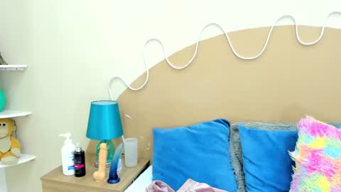 A L I S S O N  online show from 12.03.24