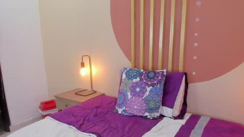 A L I S S O N  online show from 01.28.25