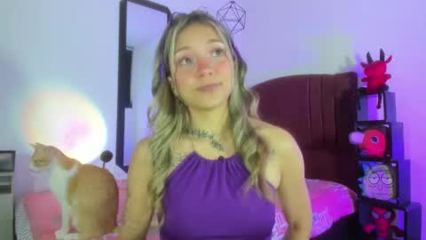 Alisson IG alisson zafiro27 online show from 12.18.24