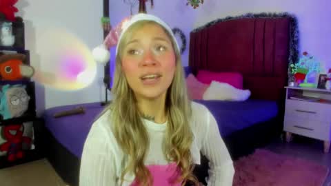 Alisson IG alisson zafiro27 online show from 12.31.24