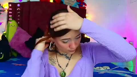 Snapshot of alisson_zafiro chatting on 06.25.26 Alisson IG alisson zafiro27 online show from 06.25.26