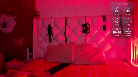 Snapshot of alissoncole_ chatting on 12.18.25 Alisson online show from 12.18.25