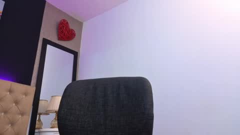 Snapshot of alissonrose3 chatting on 05.20.26 alissonrose3 online show from 05.20.26