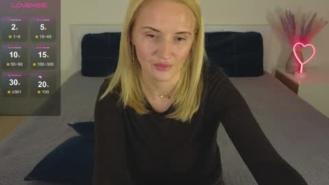 alisssarose online show from 01.14.25