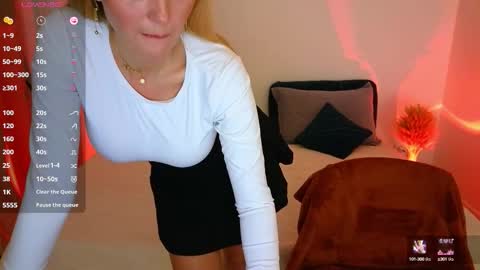 alisssarose online show from 10.10.25