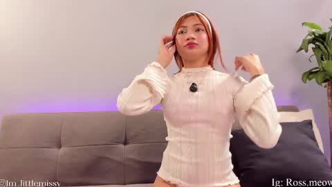 Issy online show from 04.18.26