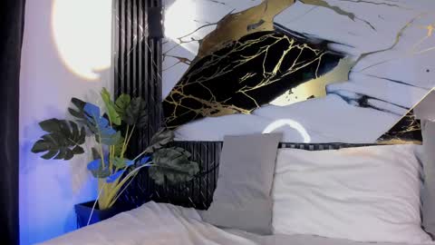   online show from 04.23.26