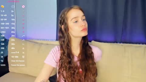 Alivia online show from 04.08.26