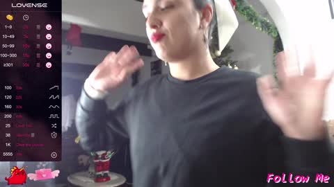 Alix online show from 01.03.25