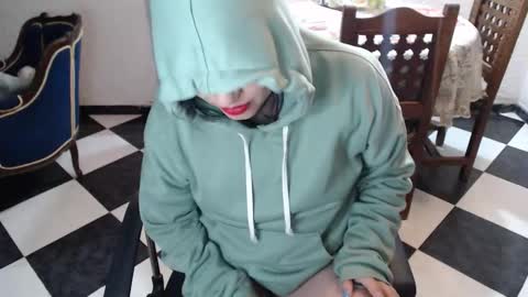 Alix online show from 10.25.25