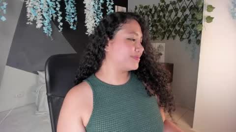 Snapshot of alixon_fiore5 chatting on 04.23.26 alixon online show from 04.23.26