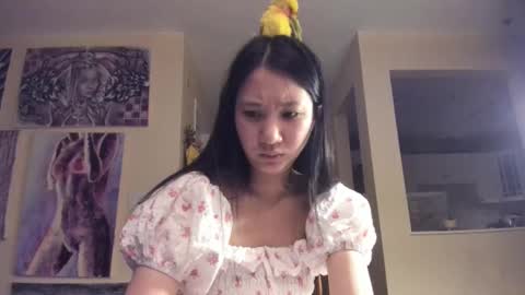 Alize Zaide online show from 12.18.25