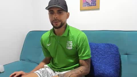 Snapshot of allanbarreto chatting on 01.13.26 Allan online show from 01.13.26