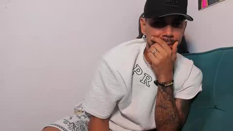 Snapshot of allanbarreto chatting on 01.14.26 Allan online show from 01.14.26