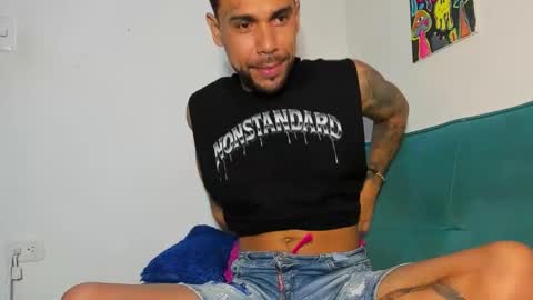 Snapshot of allanbarreto chatting on 01.15.26 Allan online show from 01.15.26