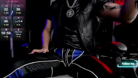   online show from 10.10.25