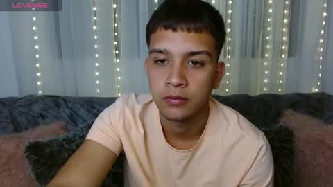 Snapshot of allansmith_ chatting on 12.19.24 Allan Smith online show from 12.19.24