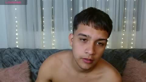 Snapshot of allansmith_ chatting on 12.19.24 Allan Smith online show from 12.19.24