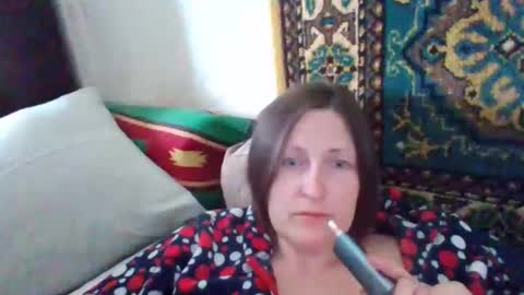Snapshot of allasowinskaya chatting on 04.17.26 AllaSowinskaya online show from 04.17.26