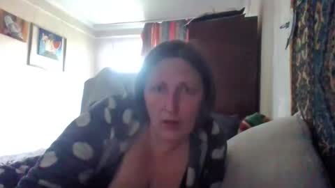 Snapshot of allasowinskaya chatting on 05.14.26 AllaSowinskaya online show from 05.14.26