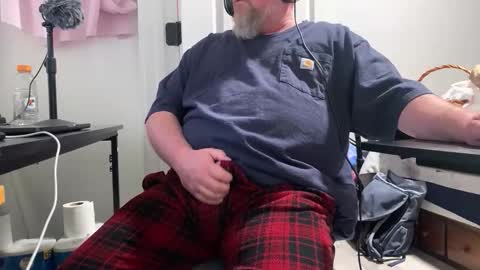 Allergictolove online show from 03.02.26