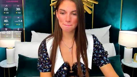 Snapshot of allexag chatting on 10.15.25 Lexi online show from 10.15.25