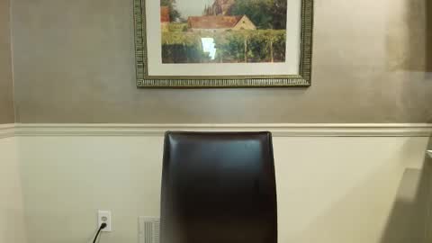 Snapshot of allgood4u chatting on 12.19.25 wishlist on bio online show from 12.19.25