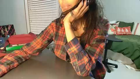 Snapshot of allgood4u chatting on 12.22.25 wishlist on bio online show from 12.22.25