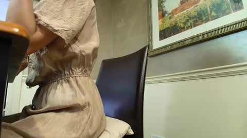 Snapshot of allgood4u chatting on 02.19.26 wishlist on bio online show from 02.19.26