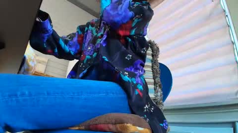 Snapshot of allgood4u chatting on 02.22.26 wishlist on bio online show from 02.22.26